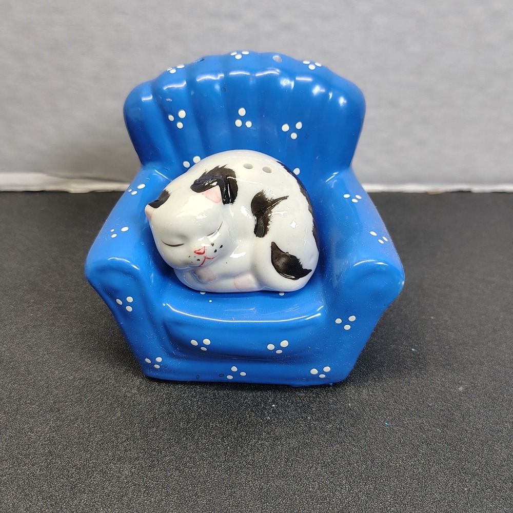 Vintage Pretty Black & White Cat Sitting on a Blue chair Salt & Pepper Shakers